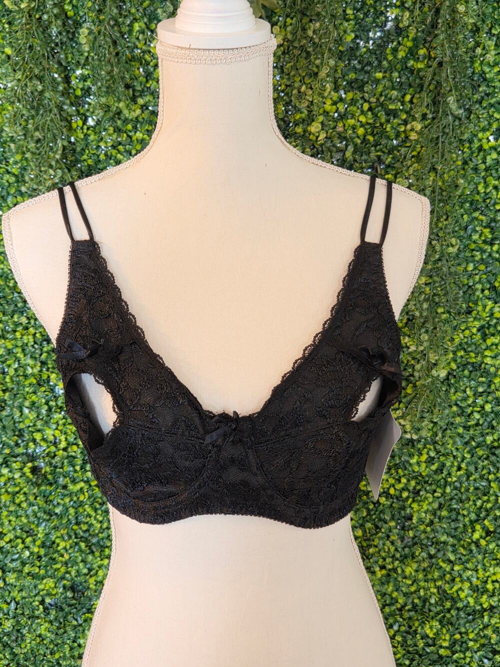 Empire Intimates Satin Lace Shelf Bra Open Push-up, 34D/DD